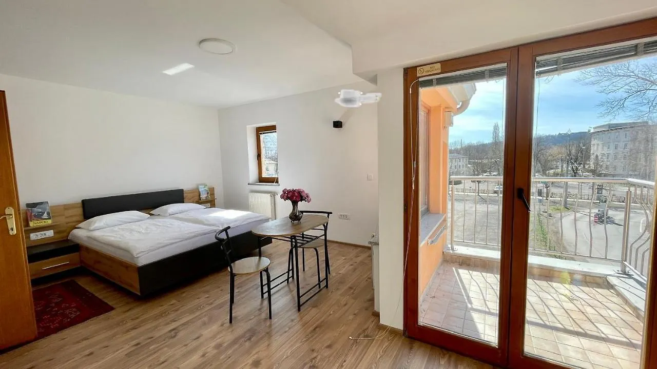 Apartments Katrca Bezigrad Lubiana 0*,