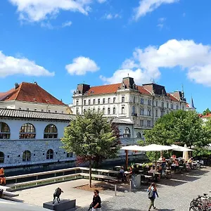 Gasthuis Petkovsek And, Ljubljana